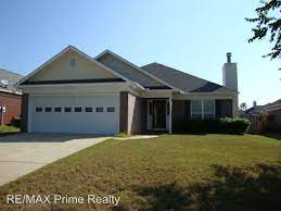Columbus hugs the georgia state line in the southern half of the state and is closer to montgomery, alabama than atlanta. 3 Br 2 Bath House 9034 Sonoma Pointe House For Rent In Columbus Ga Apartments Com