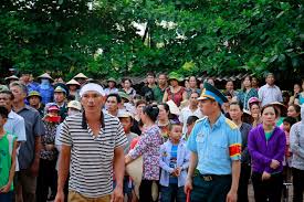 Bởi vậy, trần quang không giỏi tiếng việt. Que Nha Báº¯c Giang Ä'on Ä'áº¡i Ta Tráº§n Quang Kháº£i Tuá»•i Tráº» Online