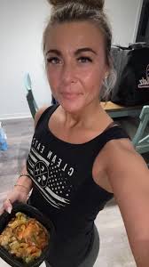 Dinner IS comming. 🍽️ 🍽️ 🍽️ 🍽️