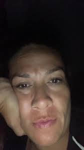 Clarissa Hutton's Instagram, Twitter & Facebook