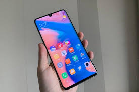 It have a super amoled screen of 6.47″ size. Xiaomi Mi Cc9 Pro Launched With 108 Megapixel Five Camera Setup Snapdragon 730g The News Minute