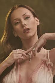 She is an actress, known for kun enkelit nukkuvat (2018), isän kosto (2018). Ester Exposito Hawtcelebs