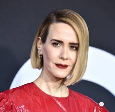 Sarah paulson wearing irene neuwirth at the glass uk premiere. Sarah Paulson Glass Film Premiere In New York 5 Who Wore What Jewels