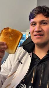 @LyonLATAM's video Tweet