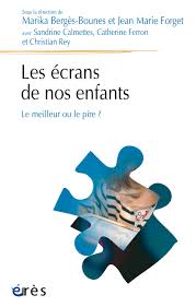 Smartphones Tablettes Ordinateurs Les Ecrans Devenus Indispensables Dans Nos Vies Modernes Exercent Une Fascination Sur Les Enfants Et Les Adolescents Inte