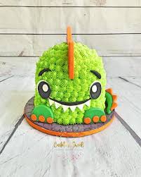 La clave para hacer un pastel de estegosaurio es la forma misma del pastel y. Bebe Dinosaurio Para La Celebracion Del Primer Ano Fuente Tortas De Dinosaurios Pasteles Para Ninos De Cumpleanos Tartas De Cumpleanos Originales