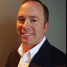 I had the pleasure of helping Kroger Store 356 in Louisville, KY with the  Derby. There is a wonderful group of associates that creates the Garland of  Roses for the race! The