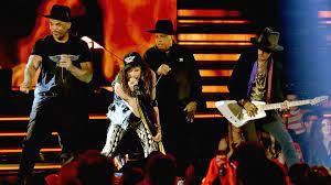 Learn walk this way faster with songsterr plus plan! Aerosmith Run Dmc And The Story Behind Their Genre Bending Hit Walk This Way Biography