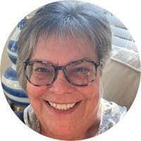 Laura Waterfield's Instagram, Twitter & Facebook