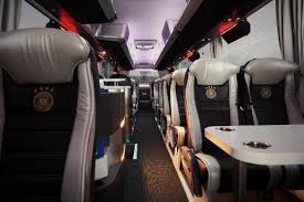 Hier seht ihr die gesamte ankunft mit den bildern aus dem werde. Dfb Elf Von Jogi Low So Sieht Der Neue Hightech Mannschaftsbus Aus