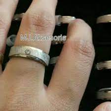 We did not find results for: Cincin Titanium Putih Silver Cincin Tunangan Shopee Indonesia