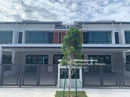 Bbr merupakan antara township terawal wujud di bandar klang. Athira Bandar Bukit Raja Klang Selangor