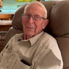 Robert (Bob) Barlow celebrates 90th birthday