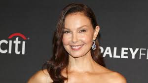 Ashley judd is an american actress and political activist. Schock News Crossing Over Star Ashley Judd Wurde Bei Vergewaltigung Schwanger