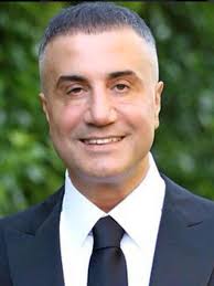 Sakarya'da dünyaya gelen sedat peker aslen rize 'lidir. Sedat Peker Nedir Kim Turkiye Nin Biyografi Ve Ansiklopedi Sitesi