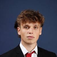 60+ "Luke Urban" profiles