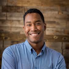 BreakIntoVC: How to Break Into Venture Capital and Think Like an Investor  Whether You're a Student, Entrepreneur or Working Professional : Miles,  Bradley: Amazon.ca: Books