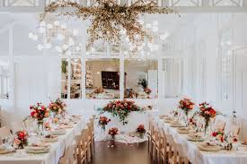 For that same reason, this can be quite a daunting commitment to make. 10 Wedding Decor Ideas And Themes On Trend For 2019