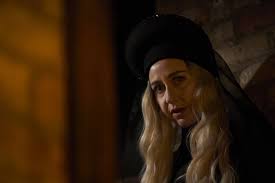 Hétköznapi vámpírok teljes film amit megnézhetsz online vagy letöltheted torrent oldalról, ha szeretnéd megnézni online vagy letölteni a teljes filmet itt találsz pár szuper oldalt ahol ezt ingyen megteheted. Hetkoznapi Vampirok A Sorozat What We Do In The Shadows 2019 Sorozat Mafab Hu