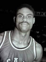 throwback 1991... Parte del equipo superior del Club San Carlos. Mario  "Lolo" Regus Manuel "Cachorro" Ballester Mauricio Espinal Eliezer Madrigal  Manuel Julio Flores Norberto Trinidad Omar Aponte "El Aereo" Rafael Disla  Roberto