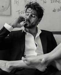 The new netflix movie '365 dni' romanticizes an extremely toxic and unhealthy relationship. Toxic Masculinity In Movies Like 365 Dni And Fifty Shades Of Grey It S All About Fantasy Buro 24 7 Singapore