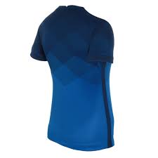 Camisa seleção brasileira comunista sophi estampas r$ 45,35 r$ 67,35 11x r$ 5,30; Camisa Selecao Brasil Ii 20 21 Azul Nike Feminina Baby Look