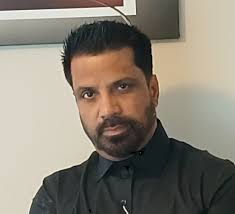 Odd car dealership locations in Maine