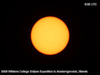 Replaced with smaller sized gif. Solar Eclipse Gifs Get The Best Gif On Gifer