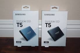 5.0 out of 5 stars super fast with usb 3.1 type c reviewed in the united kingdom on september 3, 2016. Samsung Portable Ssd T5 Review 64 Layer V Nand Debuts In Retail Nutesla The Informant