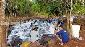 Pemesanan tiket kereta api online tiketkai.com untuk semua jurusan dan semua kelas bisnis, executive, ekonomi dan lokal dengan harga paling murah. Tag Desa Kiram Video Wisata Kalsel Eloknya Aranaway Pasca Disapu Banjir Banjarmasin Post