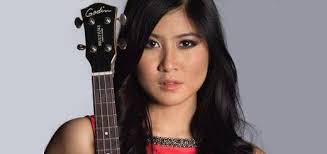 Mahuku kau buktikan jangan tersalah jangan tersilap jangan abaikanku. Muzik Video Elizabeth Tan Knock Knock Di Laman Youtube Sensasi Selebriti