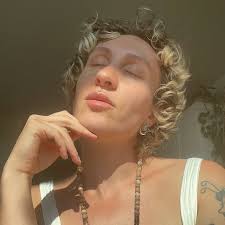 As a bisexual woman in a straight passing relationship, I have never wanted  to take up too much space in the community because I'm aware of my  intersectional privilege, but I'm sending