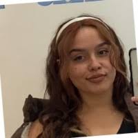 Alexandra Santa Cruz