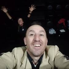 Hola, querides! Vamos a participar de la 42° Fiesta Provincial del Teatro!  🗓️viernes 18 🕗18 hs 📍Teatro ATTP Entrada gratuita, capacidad limitada!  Llegá temprano y retirá tu entrada 🎟️ Podés mirar la