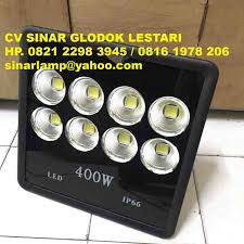 Kami berada di jalan raya pasar minggu, jakarta selatan. Sorot Led 400 Watt