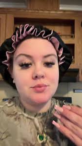 Video Old Lady Making A Pecan Pie