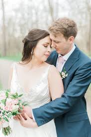 Creekside Wedding In Gahanna Ohio Ohio Wedding Photographer Fun Wedding Photography Wedding Photography