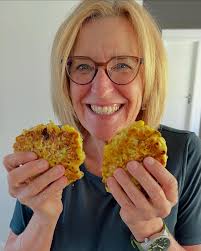 I made literary fritters for lunch. Well, that's what I'm calling them,  because they're made with zucchinis grown by my dear friend and literary  genius @glitterainy Lorraine Marwood. Or maybe it was