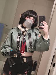 Hello con-goers I'm part of the "Scott Pilgrim Vs. the world" ribbon game I  am evil ex #2 Lucas Lee. Two ways to earn my ribbon, do a sick trick