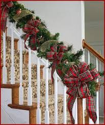 Maybe you would like to learn more about one of these? Love It Christmas Stairs Decorations Diy Christmas Garland Christmas Staircase Decor