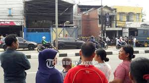 Halaman 1 dari 13 lowongan. Warga Gak Nyangka Tukang Parkir Baik Itu Ternyata Teroris Tribunnews Bogor