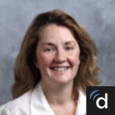 Stephanie Robillard's Instagram, Twitter & Facebook