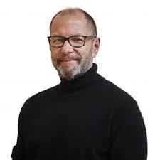 Kenton Grant's Instagram, Twitter & Facebook