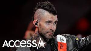 Levine, a los angeles native, was once rumored to be romancing singer jessica simpson. Adam Levine Apologizes For Unprofessional Maroon 5 Performance In Chile Youtube