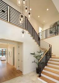 12 déco escalier qui donnent des idées. Comment Choisir Un Luminaire Pour Entree Et Couloir Escaliers Interieur Idees Escalier Escaliers Maison