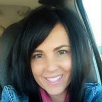 Wendy Schuster's Instagram, Twitter & Facebook