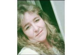 Lisa Butner's Instagram, Twitter & Facebook