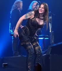 1 482 Me Gusta 19 Comentarios Floor Jansen Fanpage Floor Jansen 81 En Instagram Floorjansen Revamp Afterforever Northwardband Nightwish Sy In 2020 Artiesten