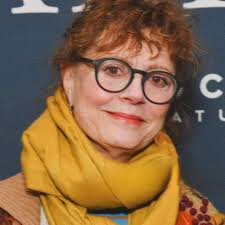 Minty fresh! Our brand new peppermint tee in organic cotton. Do Susan proud  and brighten up your wardrobe today! Love Carl x @susansarandon  @susansontagquotes @suziquatroreal @susanboylemusic