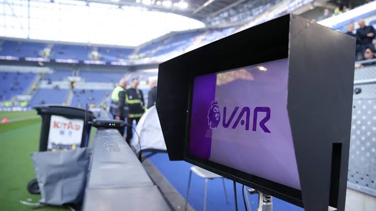 Premier League clubs will be fined £100,000 if they don't comply with new  strict rule